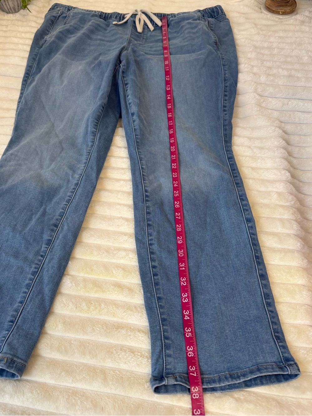 Torrid elastic waistband jeans size 2R - Picture 2 of 9